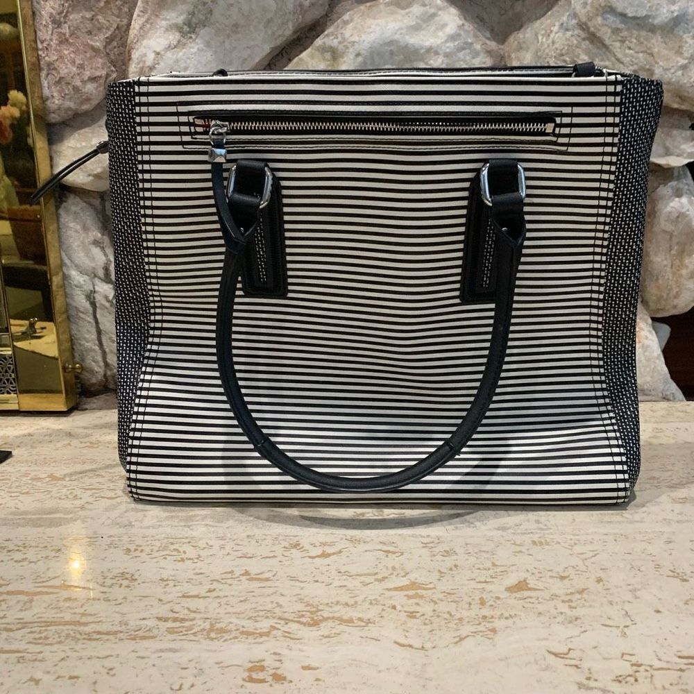 Madison tech bag black - Picture 2 of 12